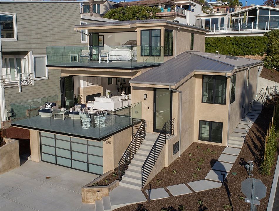 2nd image of 1100 La Mirada St