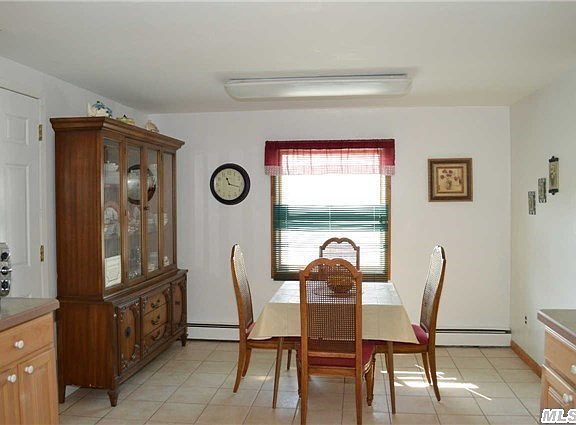 5th image of 5 Campus Ln