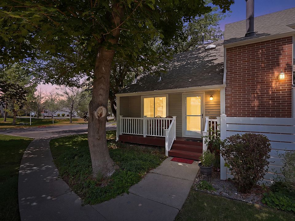 1st image of 985 E Essex Court Way Unit 1