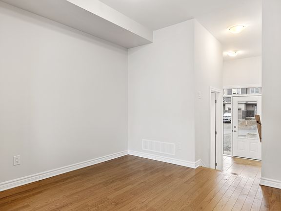 4th image of 1076 Kijik Cres #1