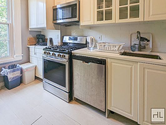 3rd image of 2312 41st St #2
