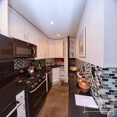 Rented by Grand & Co. | media 23