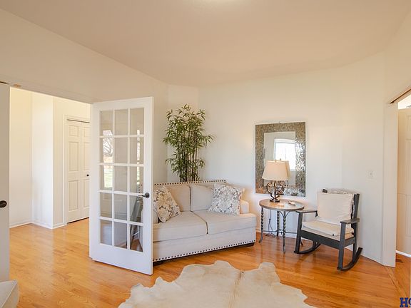 5th image of 4820 Beaver Creek Ct
