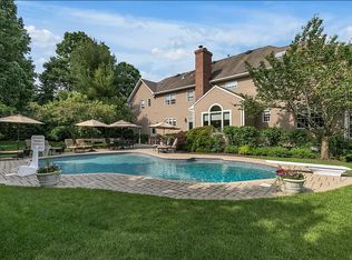 52 Bernard Dr, Basking Ridge, NJ 07920