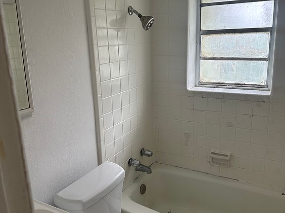 4th image of 9 McGriff St #1