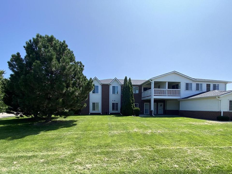 1st image of 827 Lannon TERRACE #1101