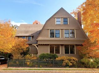 3 Berkeley Pl, Cambridge, MA 02138