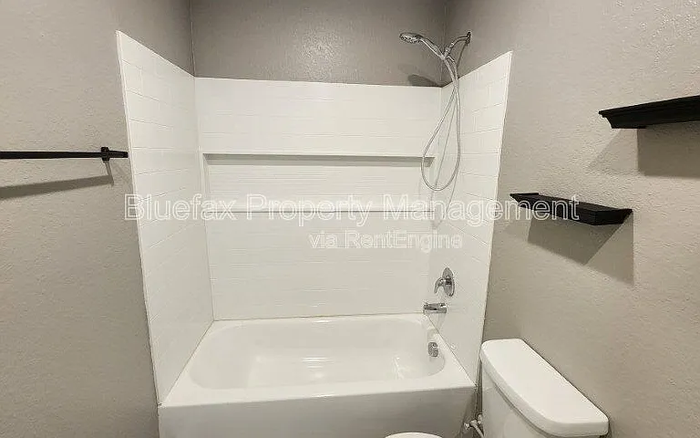 13869 Llama Pl — Photo 12