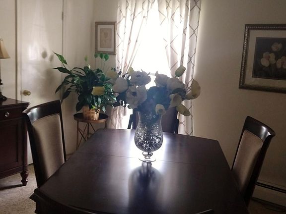 5th image of 229 James St