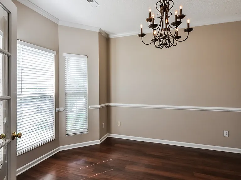 816 Stackhurst Way — Photo 6