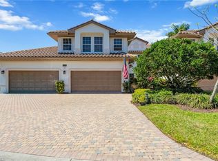 8200 Saratoga Dr APT 401, Naples, FL 34113