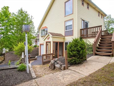 22 Everton Ave, Worcester, MA, 01604