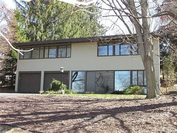 2nd image of 2108 Euclid Ave