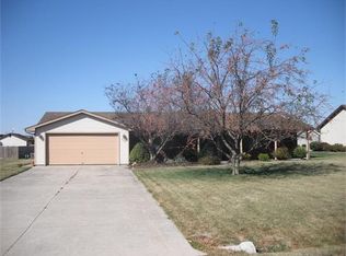 420 Bittersweet Ln, Ossian, IN 46777