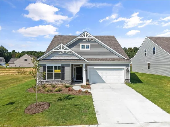 655 Ellabell Dr, Winston Salem, NC 27127