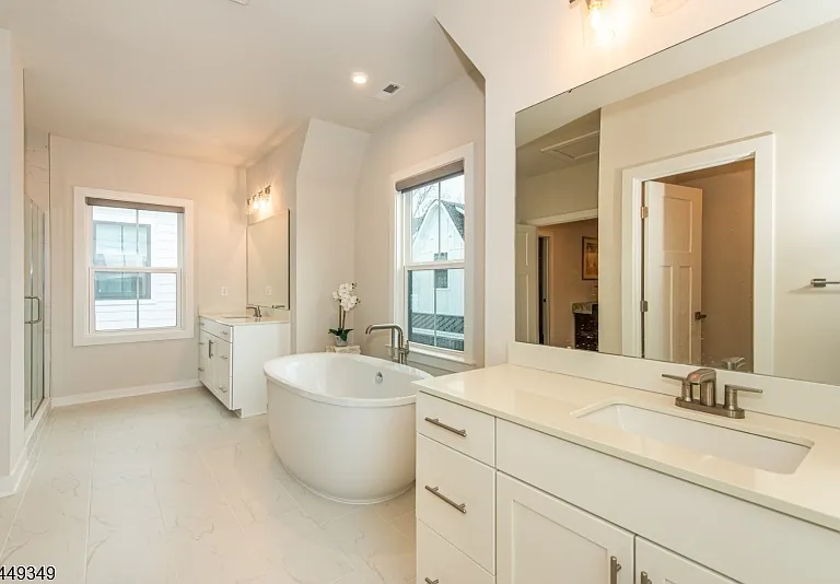 24 Willow Ln — Photo 16