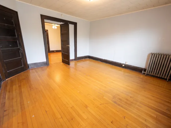 410 W Mifflin St #3, Madison, WI 53703