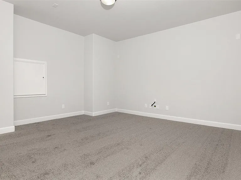 7510 Snowfield Peak Lane Ct — Photo 35
