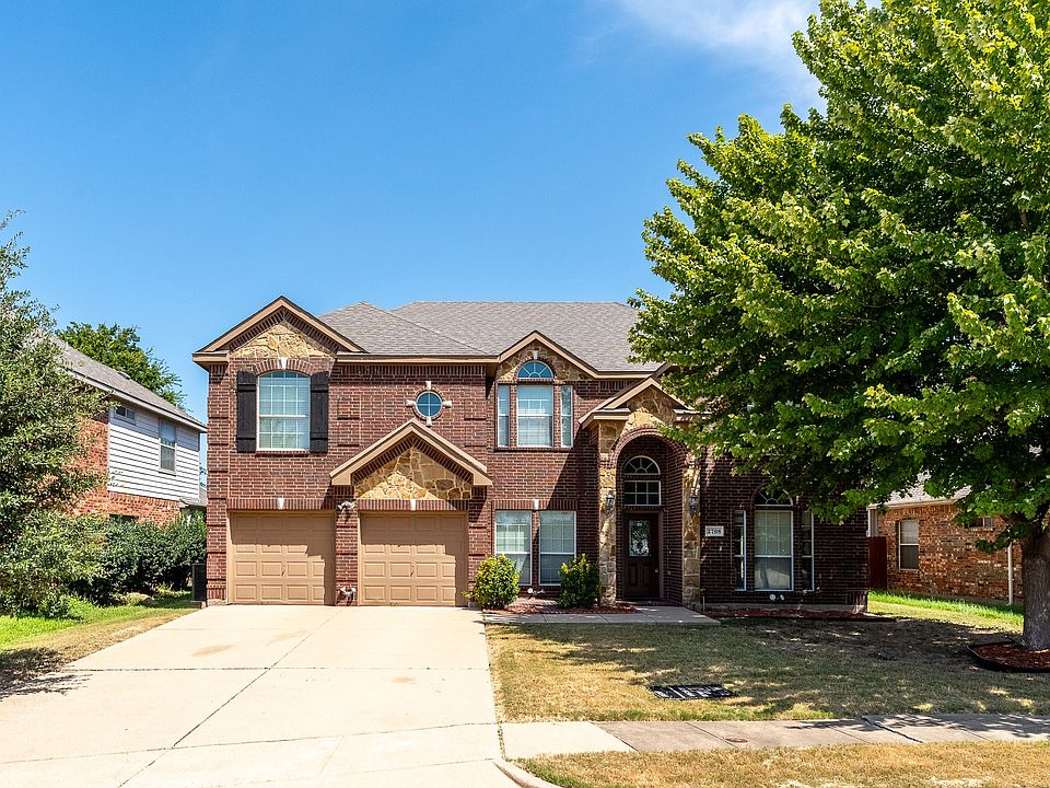 1st image of 2708 Eastland Dr