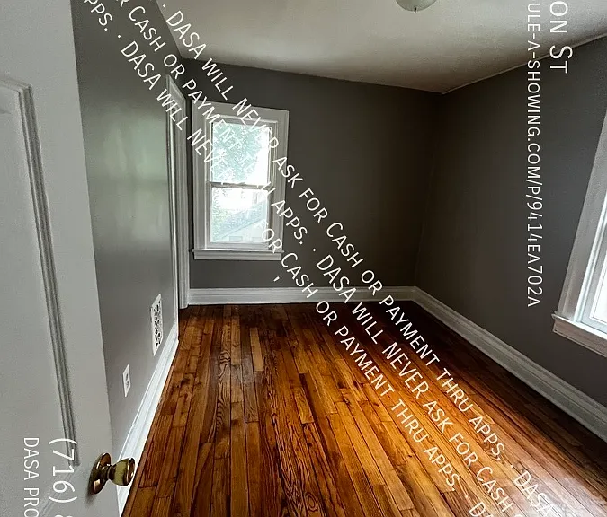 32 Stanton St — Photo 23