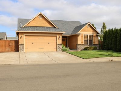 1036 Kaylee Ave, Junction City, OR, 97448