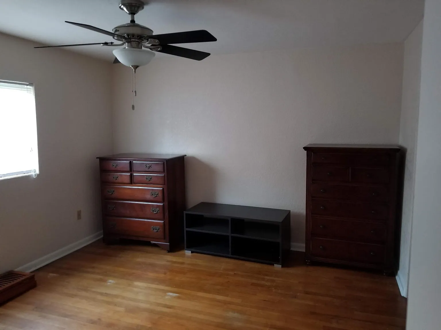 1011 E Lake Parker Dr — Photo 4