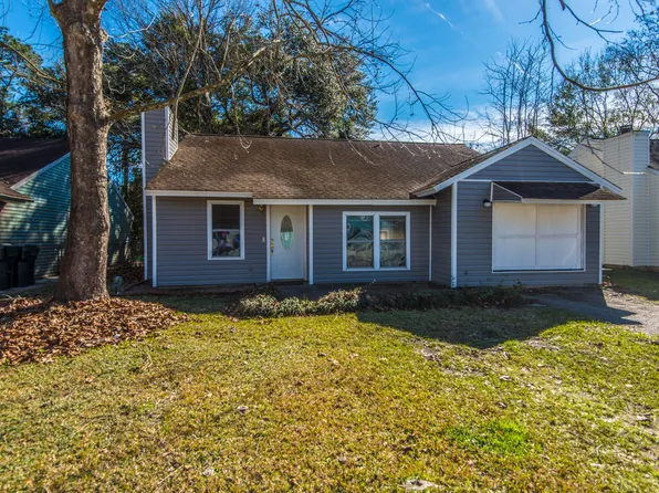 126 Mickler Dr, Ladson, SC 29456