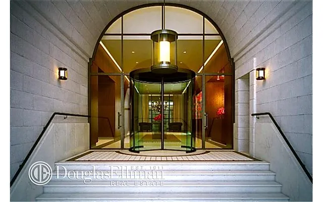 Sold by Douglas Elliman | media 26