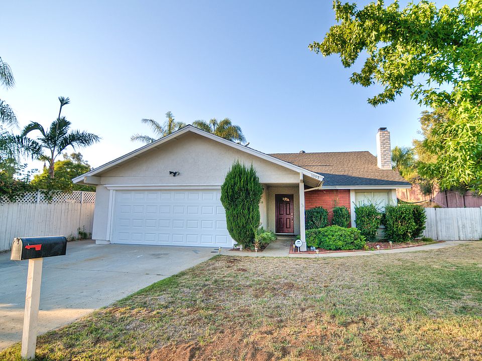 1st image of 1055 Robertson Dr