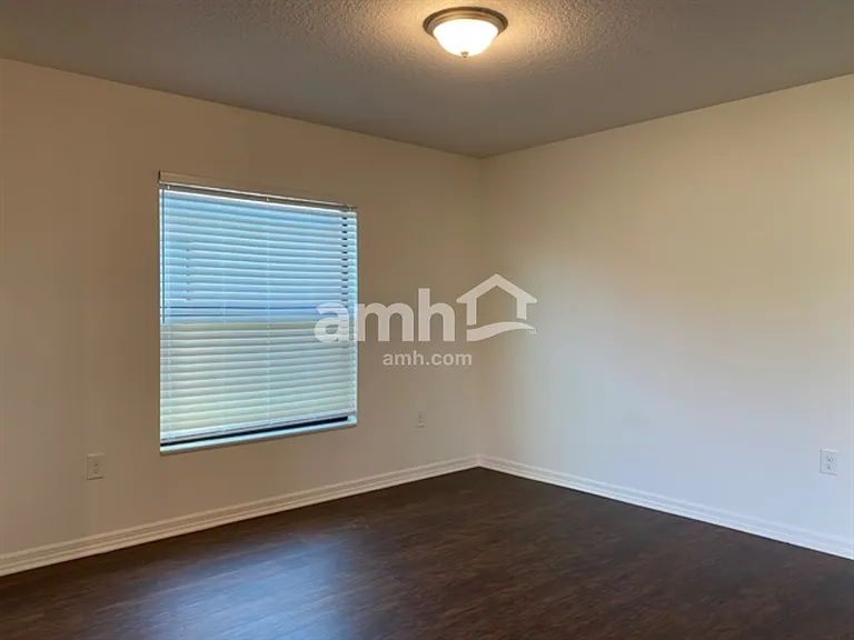 1122 Brenton Leaf Dr — Photo 6