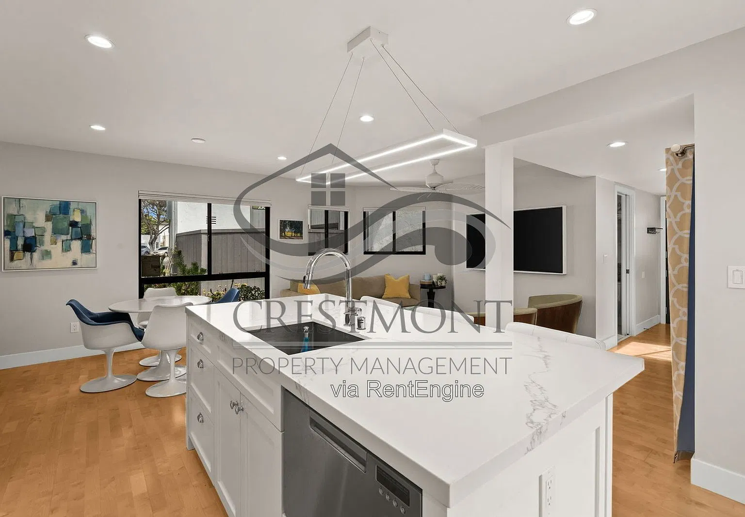 2 bed, 2.0 bath, 1100 sqft, $5,500 — Photo 1