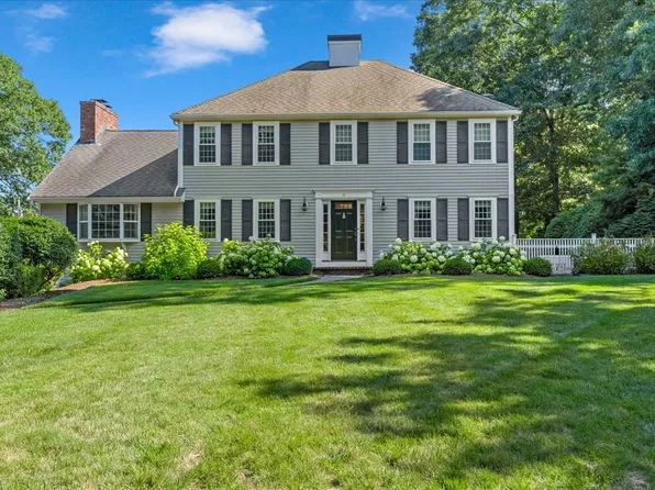 11 The Marshes, Duxbury, MA 02332