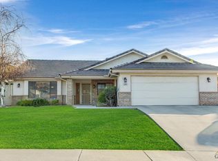 5813 Dorset Dr, Bakersfield, CA
