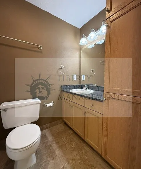 1819 S Cherokee Ln #71 — Photo 7