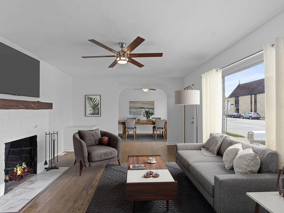 1st image of 7834 West Lincoln AVENUE