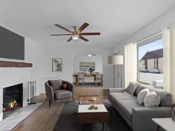 7834 West Lincoln AVENUE, Milwaukee, WI 53219