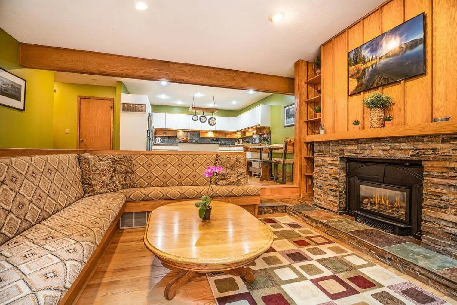 4 bed, 2.0 bath, $10,620 — Photo 3