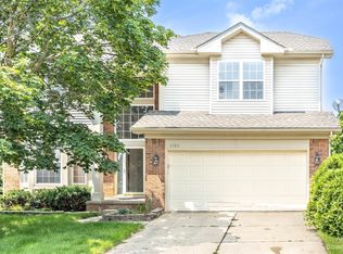 3188 Bridlewood Dr, Rochester, MI 48306