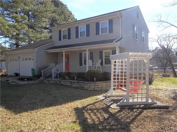 7792 Guinea Rd, Hayes, VA 23072