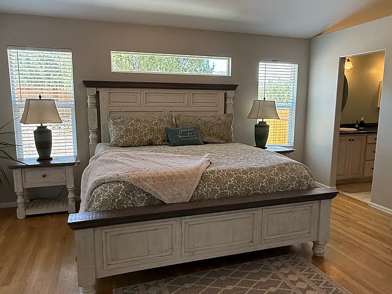 Oak Leaf Ct — Photo 8