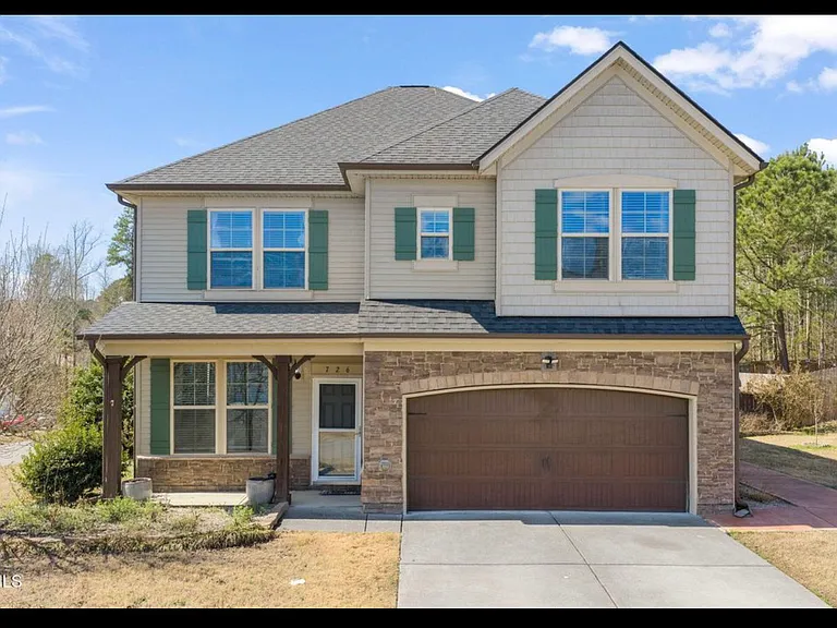 726 Forrest Ln — Photo 6