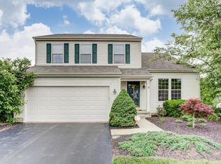 1225 Westwood Dr, Lewis Center, OH