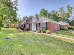8245 Winchester Woods Ct, Mobile, AL 36695