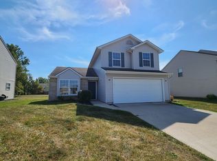 1527 Flint Lock Ln, Fort Wayne, IN 46845