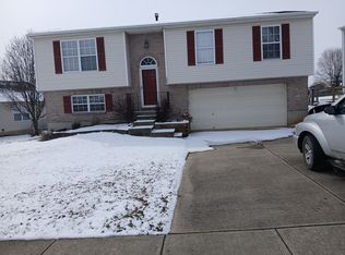 2777 Presidential Dr, Hebron, KY 41048
