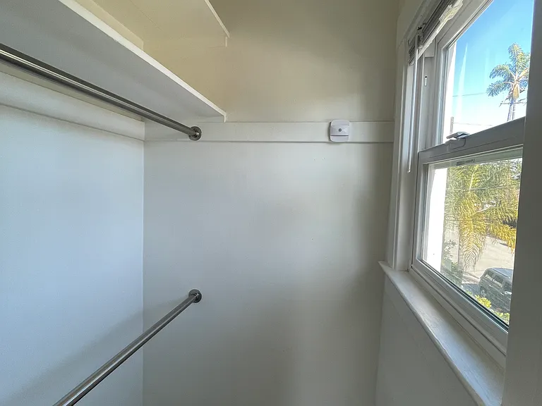 308 W De La Guerra St #4 — Photo 5