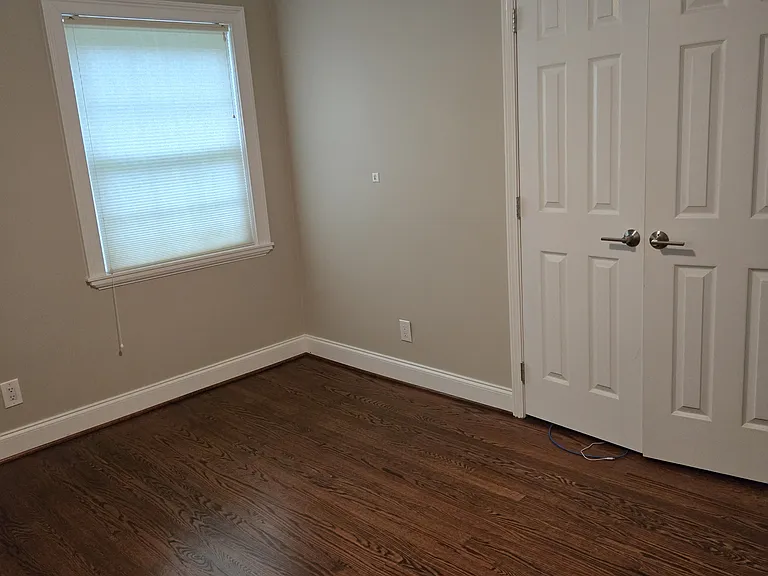 1221 Bradford Ln — Photo 34