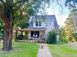 201 S Micheaux St, Palestine, TX 75801