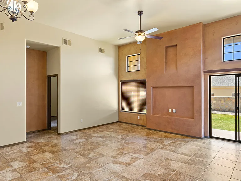 3950 Agua De Vida Dr — Photo 11