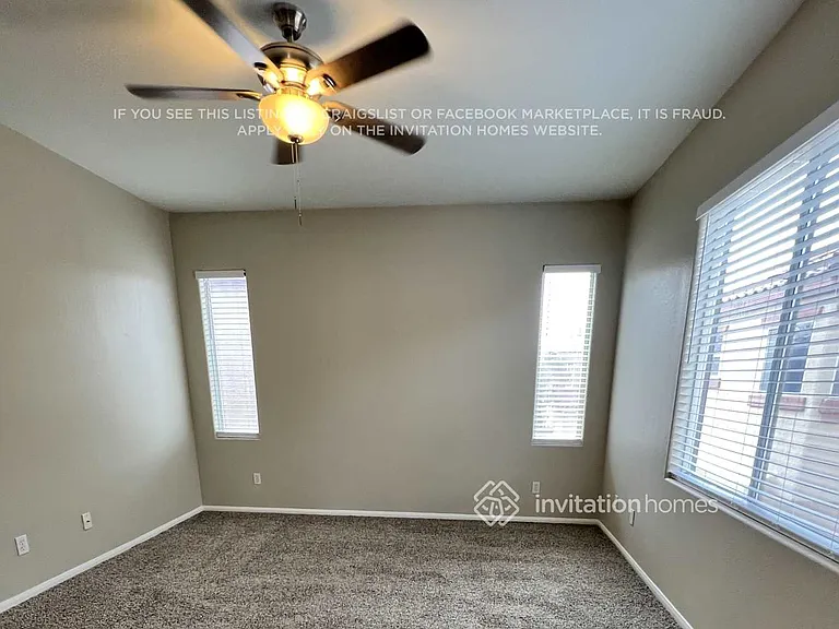 678 Baffin Island Rd — Photo 6